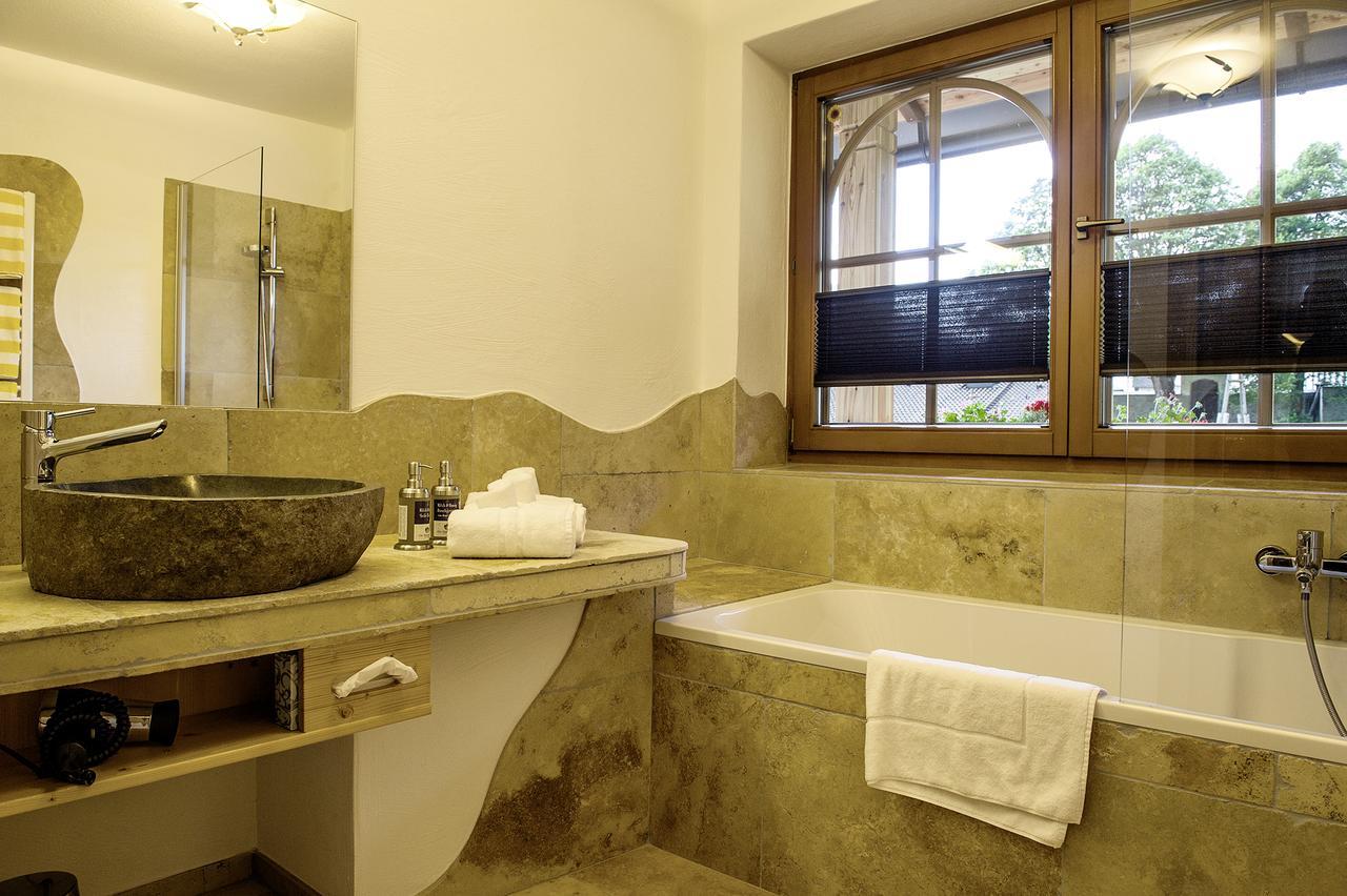 Der Paternwirt Hotel Maria Luggau Bagian luar foto