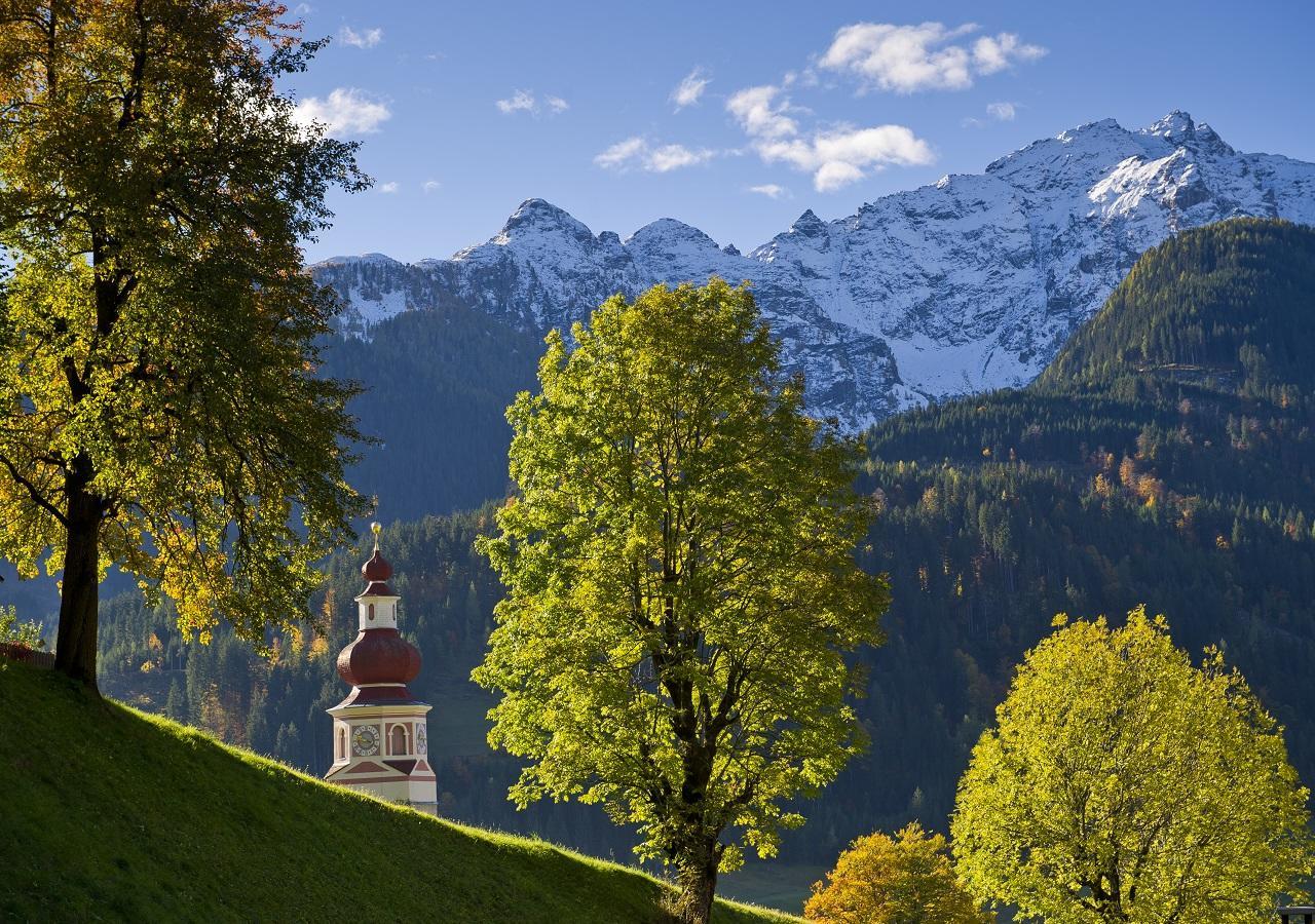 Der Paternwirt Hotel Maria Luggau Bagian luar foto